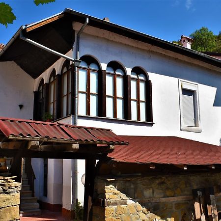 Hotel Bilyana لوفتش المظهر الخارجي الصورة